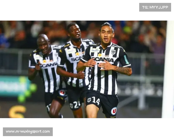 法甲争冠白热化 巴黎圣日耳曼暂居榜首 马赛摩纳哥紧追其后