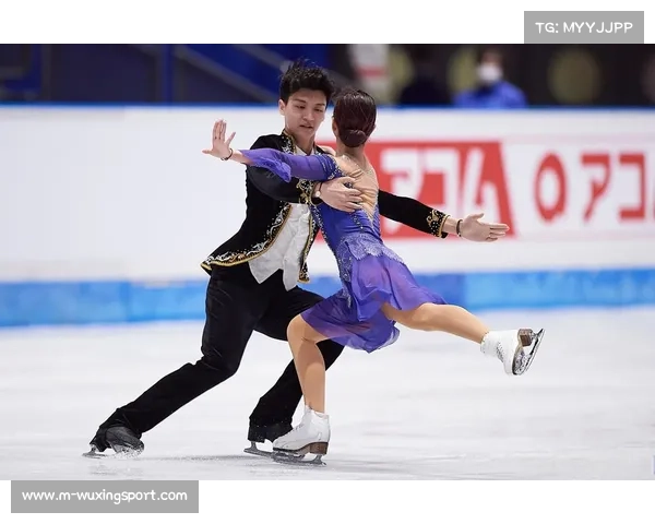 世界花样滑冰锦标赛布拉格开幕，选手适应场地最后训练
